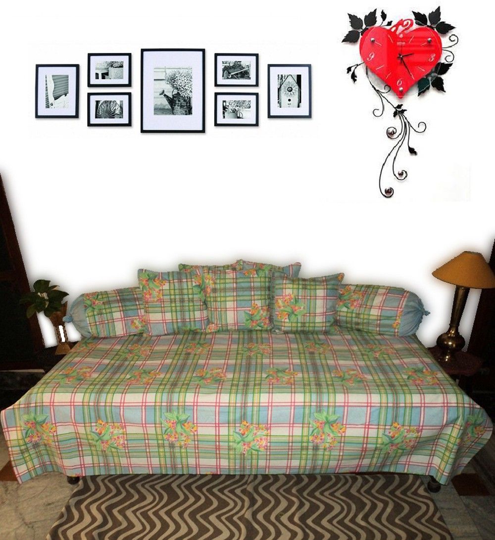 41% OFF on Amita Home Furnishing Cotton Floral Diwan Set 41% OFF on Amita Home Furnishing Cotton Floral Diwan Set