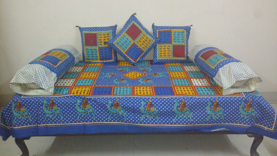 16% OFF on Miracle Furnishings Cotton Printed Diwan Set