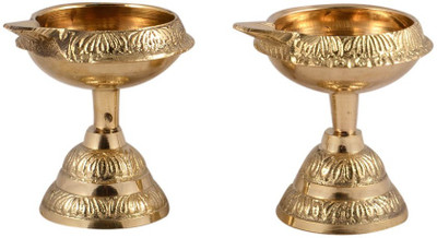 57% OFF on MA Design Hut Brass Table Diya Set 57% OFF on MA Design Hut Brass Table Diya Set