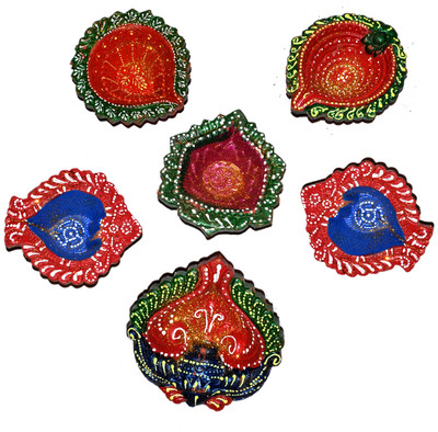 53% OFF on Dakshcraft Hand Printed Indian Decorative Diwali Terracotta Table Diya Set 53% OFF on Dakshcraft Hand Printed Indian Decorative Diwali Terracotta Table Diya Set
