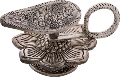 10% OFF on Tuktuk Brass Table Diya 10% OFF on Tuktuk Brass Table Diya