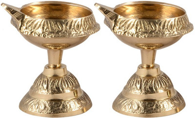 16% OFF on 1st Home Diya Set Statue Brass Table Diya 16% OFF on 1st Home Diya Set Statue Brass Table Diya