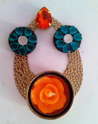 50% OFF on Art-N-Crafts Unique Beautifull Iron Table Diya 50% OFF on Art-N-Crafts Unique Beautifull Iron Table Diya