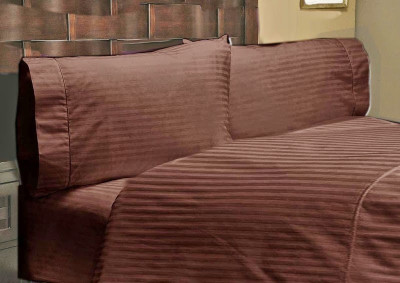 25% OFF on Amrich Cotton Striped King Fitted Bedsheet
