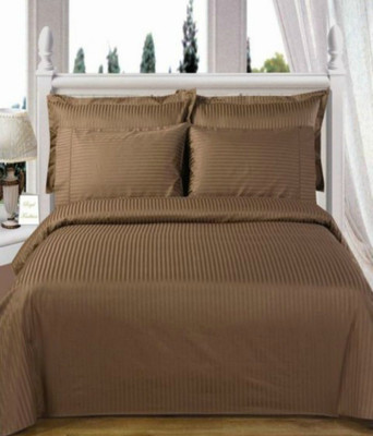 31% OFF on Hothaat Queen Cotton Duvet Cover