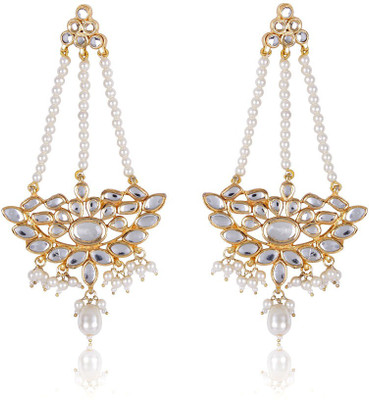 23% OFF on Advika Royale Yellow Gold Plated Brass Chandelier Earring 23% OFF on Advika Royale Yellow Gold Plated Brass Chandelier Earring