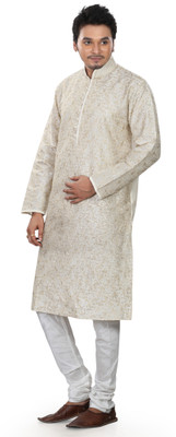Prapti Men's Kurta and Churidar Set Prapti Men's Kurta and Churidar Set