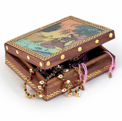 28% OFF on UFC Mart DLI3HCF257 Wooden Gift Box 28% OFF on UFC Mart DLI3HCF257 Wooden Gift Box