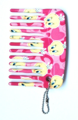 20% OFF on Warner Bros. Pink De-Tangling Comb 20% OFF on Warner Bros. Pink De-Tangling Comb