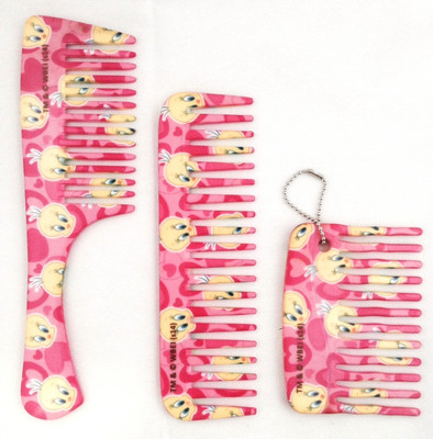 27% OFF on Warner Bros. Pink Hearts Comb Set 27% OFF on Warner Bros. Pink Hearts Comb Set