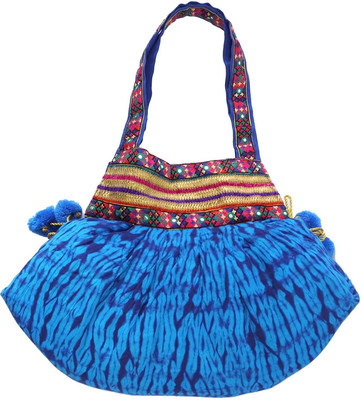 28% OFF on Stylocus Shibori Jhola Hand-held Bag Green 28% OFF on Stylocus Shibori Jhola Hand-held Bag Green