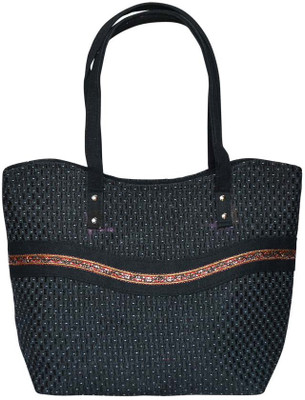 62% OFF on Bueva Wave Handicrafted Shoulder Bag Black 62% OFF on Bueva Wave Handicrafted Shoulder Bag Black