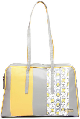 32% OFF on 3 Mad Chicks Shoulder Bag 32% OFF on 3 Mad Chicks Shoulder Bag