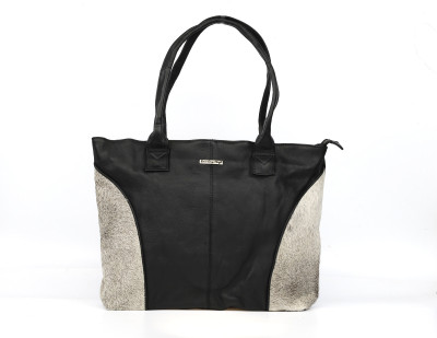 70% OFF on Bombay High 004-Black Grey Satchel Black 70% OFF on Bombay High 004-Black Grey Satchel Black
