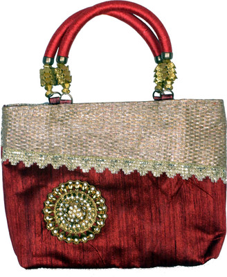 40% OFF on Bag Berry Brooch Hand-held Bag Red Golden 40% OFF on Bag Berry Brooch Hand-held Bag Red Golden