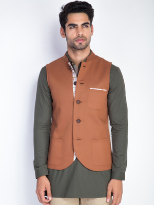 20% OFF on Mr Button Sleeveless Solid Men's Nehru Jacket