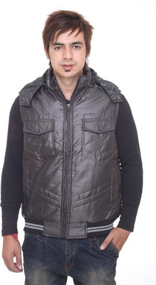 46% OFF on Trufit Sleeveless Solid Men's Quilted Jacket 46% OFF on Trufit Sleeveless Solid Men's Quilted Jacket