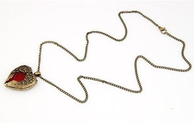 Crunchy Fashion Red Heart Necklace Alloy Pendant