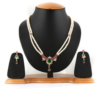 8% OFF on Trendmagnet Elegant White Silk Dori Jewel Set White, Gold