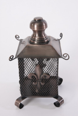 33% OFF on Goyal India Brown Nickel Lantern