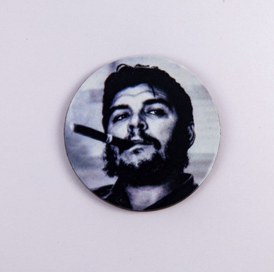 80% OFF on India Bongs Che With Cigar Fridge Magnet, Multipurpose Office Magnets