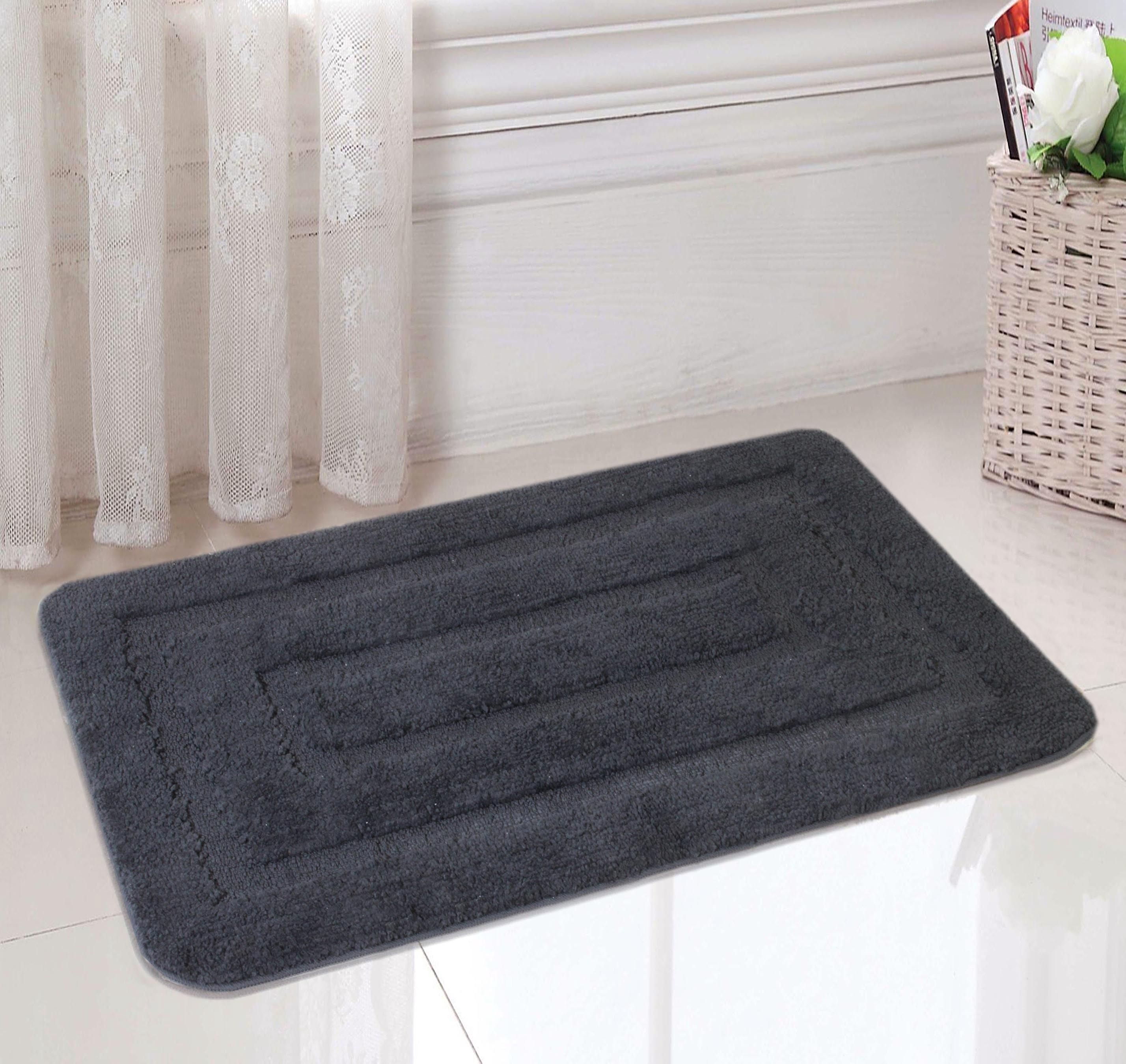 9% OFF on Saral Home Polyester Medium Bath Mat 9% OFF on Saral Home Polyester Medium Bath Mat