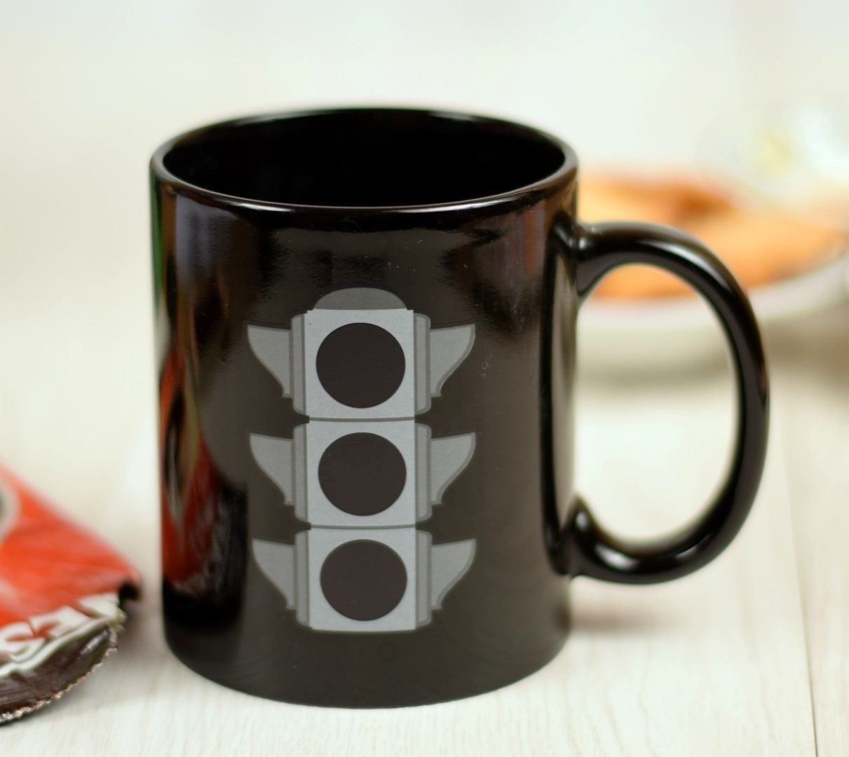 70% OFF on Enfin Homes Black Magical Red Light Bone China Mug 0.4 l