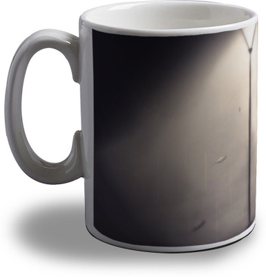 15% OFF on Artifa Man With Umbrella In Wind Porcelain, Ceramic Mug 350 ml