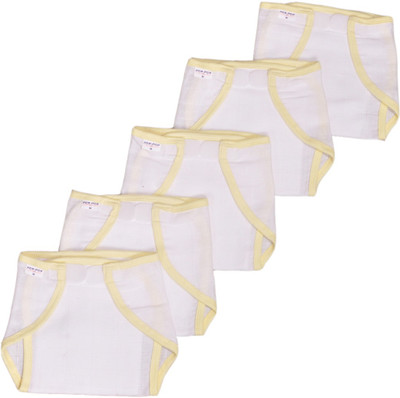14% OFF on Pompom Sweethearts Velcro U Shape Nappy Set Of 5 14% OFF on Pompom Sweethearts Velcro U Shape Nappy Set Of 5