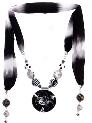 30% OFF on Trinketbag Black And White Scarf Fabric Necklace 30% OFF on Trinketbag Black And White Scarf Fabric Necklace