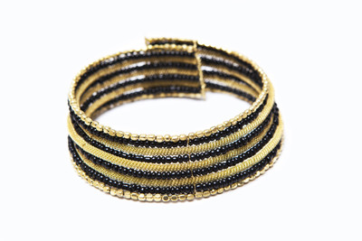 Lamaya Brass, Metal Choker