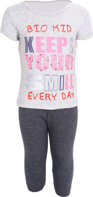 38% OFF on Bio Kid Girl's Printed Top & Capri Set 38% OFF on Bio Kid Girl's Printed Top & Capri Set