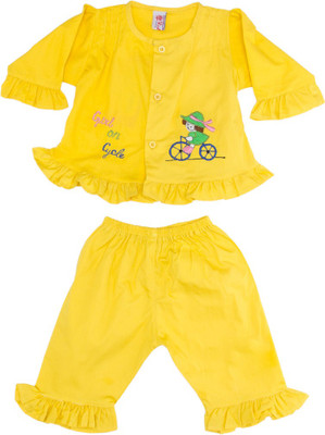 22% OFF on Red Roses Baby Girl's Solid Top & Shorts Set 22% OFF on Red Roses Baby Girl's Solid Top & Shorts Set