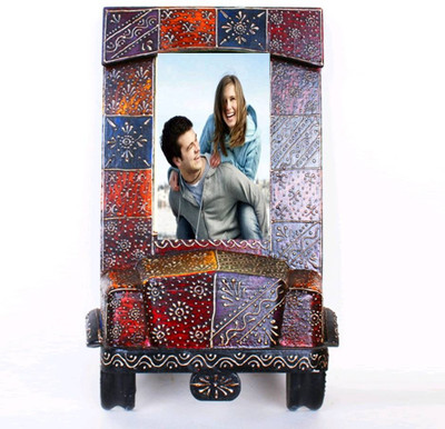 22% OFF on Purpledip Generic Photo Frame