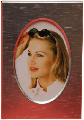 59% OFF on SNG Glass Photo Frame 59% OFF on SNG Glass Photo Frame