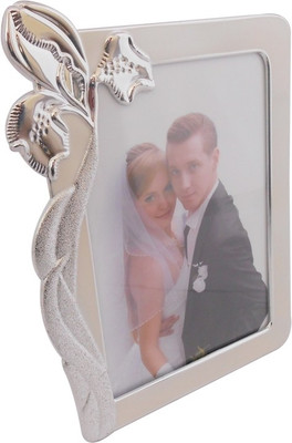 43% OFF on D&D Generic Photo Frame 43% OFF on D&D Generic Photo Frame