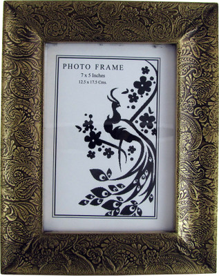 6% OFF on Ethnic Glass Photo Frame 6% OFF on Ethnic Glass Photo Frame