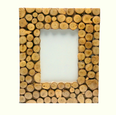 42% OFF on Kuchkhas Glass Photo Frame