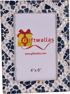 44% OFF on Giftwallas Glass Photo Frame