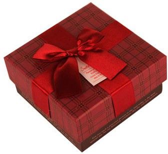 10% OFF on Smartcraft Paper Checked On Top Maroon And Brown Printed Party Box