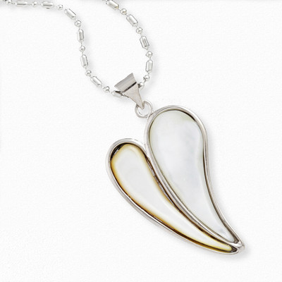 25% OFF on Aapno Rajasthan Mother of Pearl Heart Pendant Alloy, Nickel, Silver Pendant