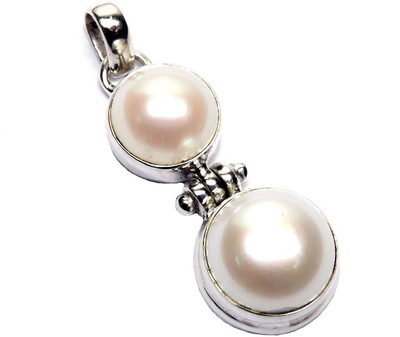 16% OFF on Admyro Netural Gemstone Pearl Silver Pendant