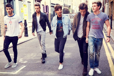 50% OFF on One Direction Photographic Paper 50% OFF on One Direction Photographic Paper