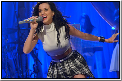 53% OFF on katy Perry Photographic Paper