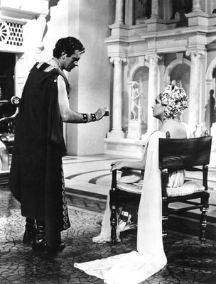 14% OFF on Elizabeth Taylor Fine Art Print