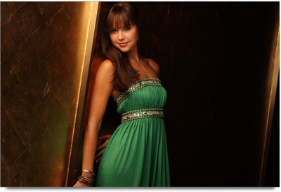 34% OFF on Hot Girl 2 Paper Print