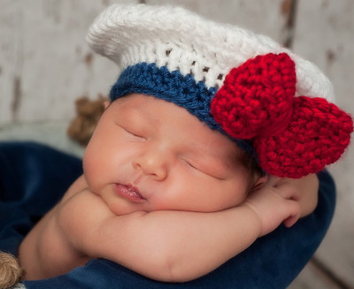 79% OFF on Painting Without Frame - Sleeping Baby Art Canvas Art