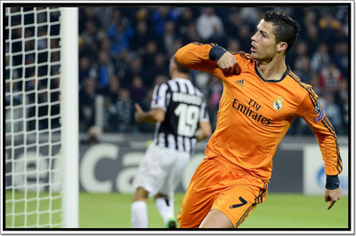 50% OFF on Cristiano Ronaldo Poster (Small) Photographic Paper