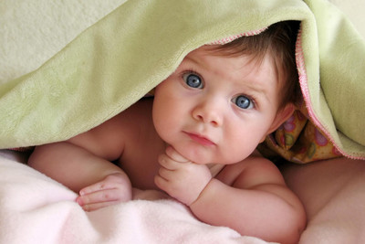 53% OFF on Baby With Green Blanket Poster Paper Print