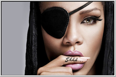 60% OFF on Rihanna Poster Paper Print